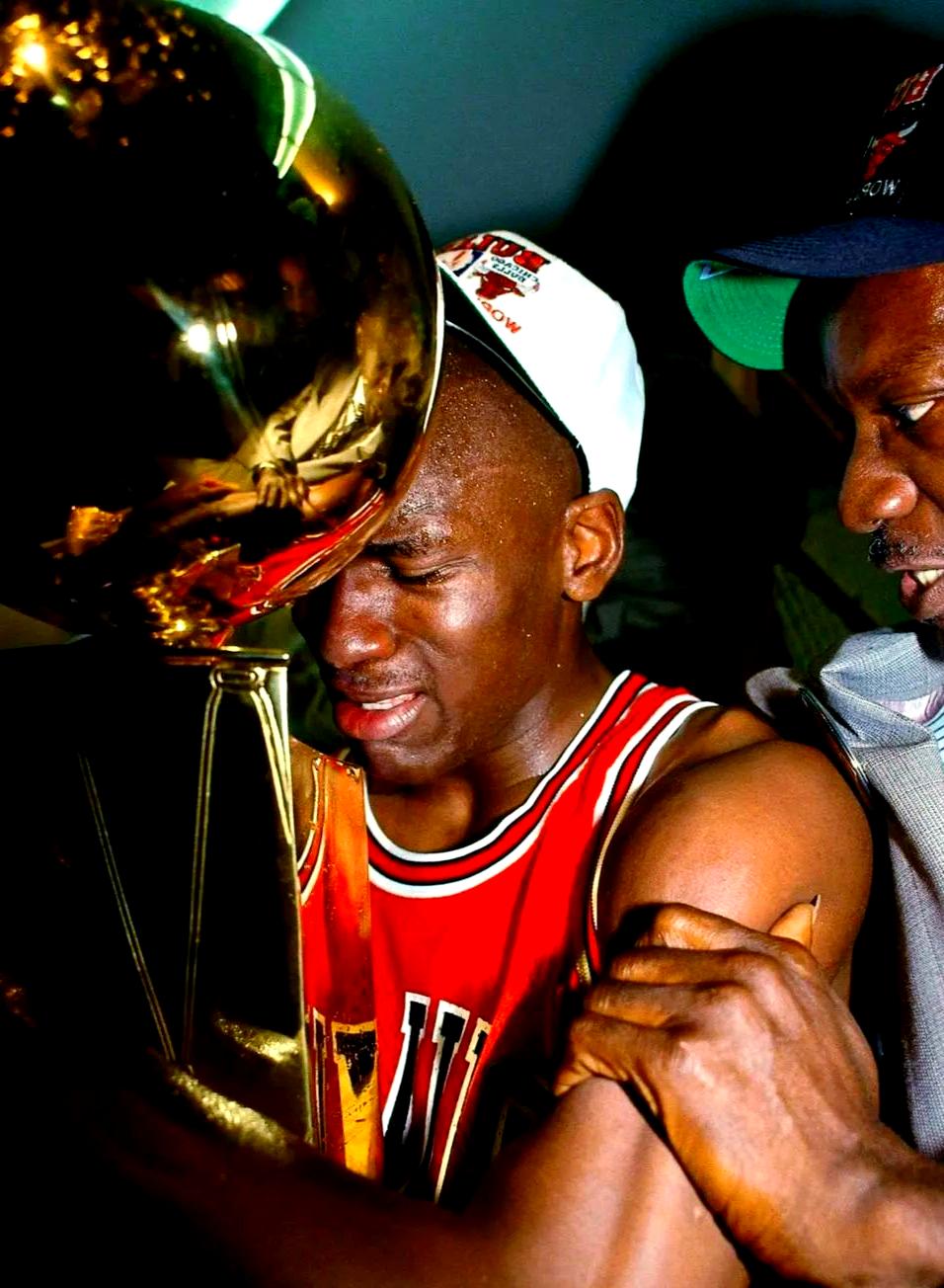 包含公牛队年轻球员崛起,连胜势头不减的词条 包含公牛队年轻球员崛起,连胜势头不减的词条