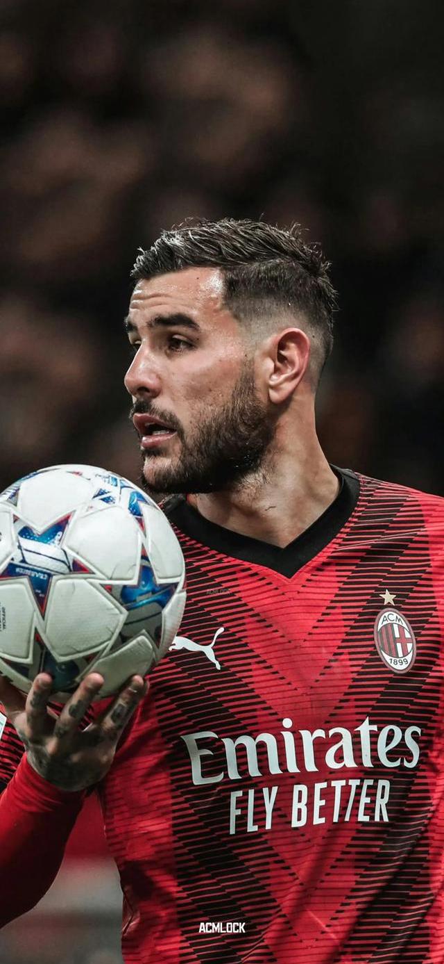 雷火电竞下载-AC米兰新援入选首发，展现实力