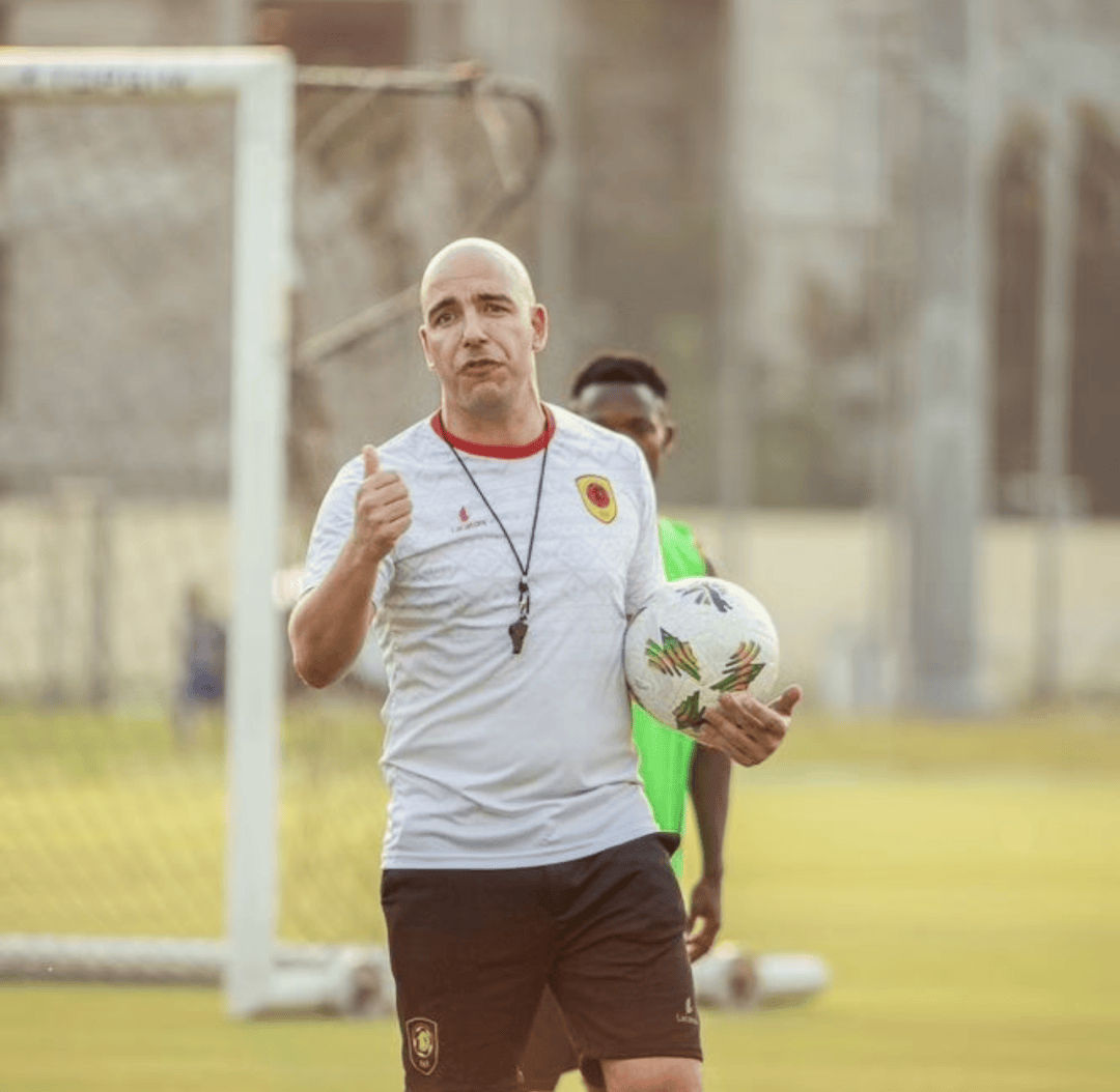 雷火电竞app-美国女队助理教练率先抵达中国，备赛情况一览