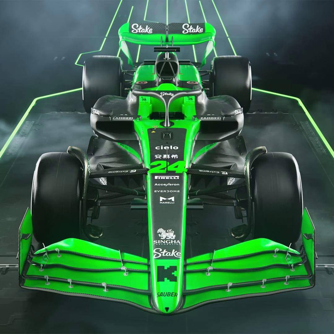 索伯车队逆转红牛二队，周冠宇关键制胜