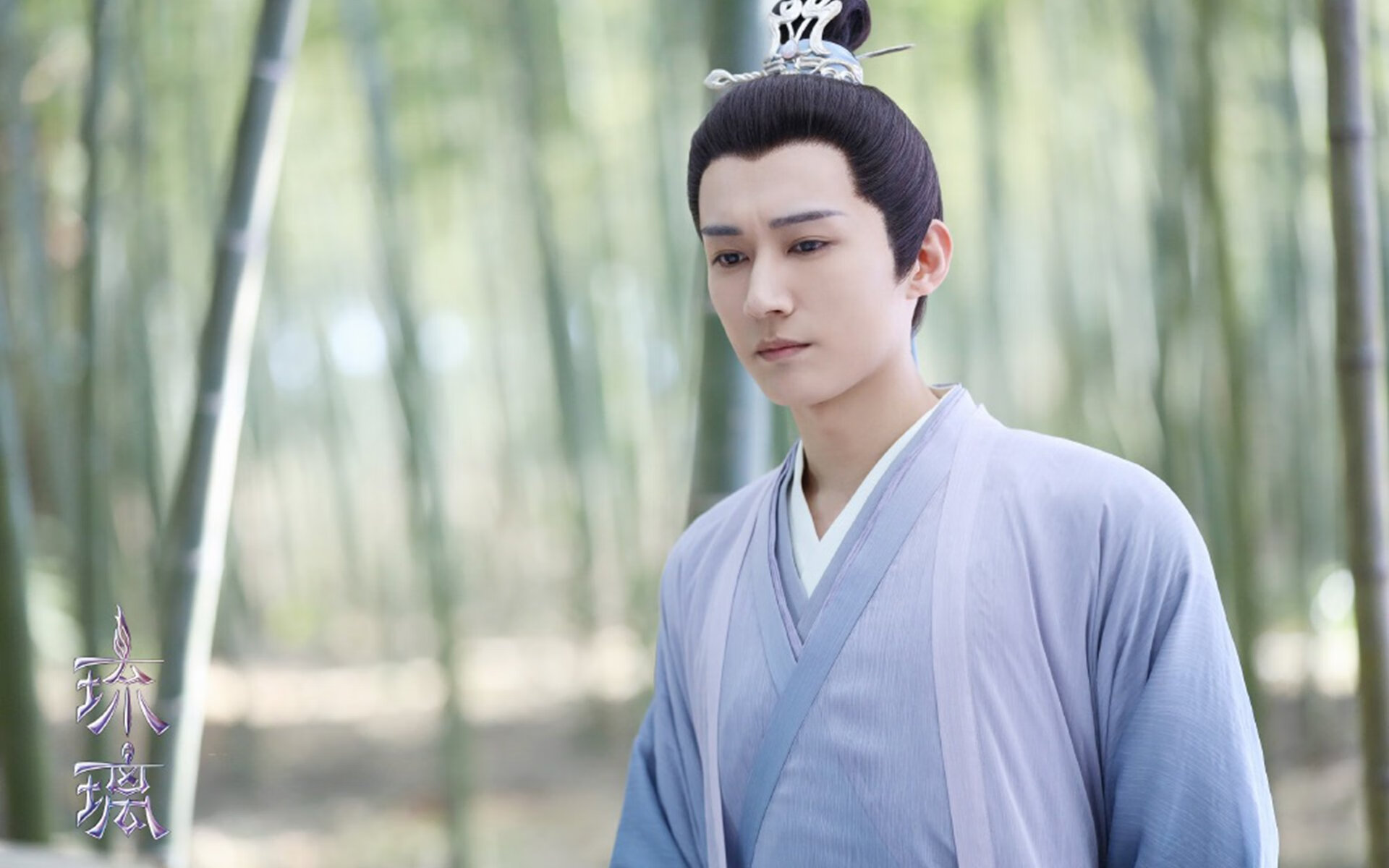 雷火电竞合作-绿茵与硬木的焦点对决，西甲国家德比的史诗碰撞与勇士击溃北京队的统治风暴