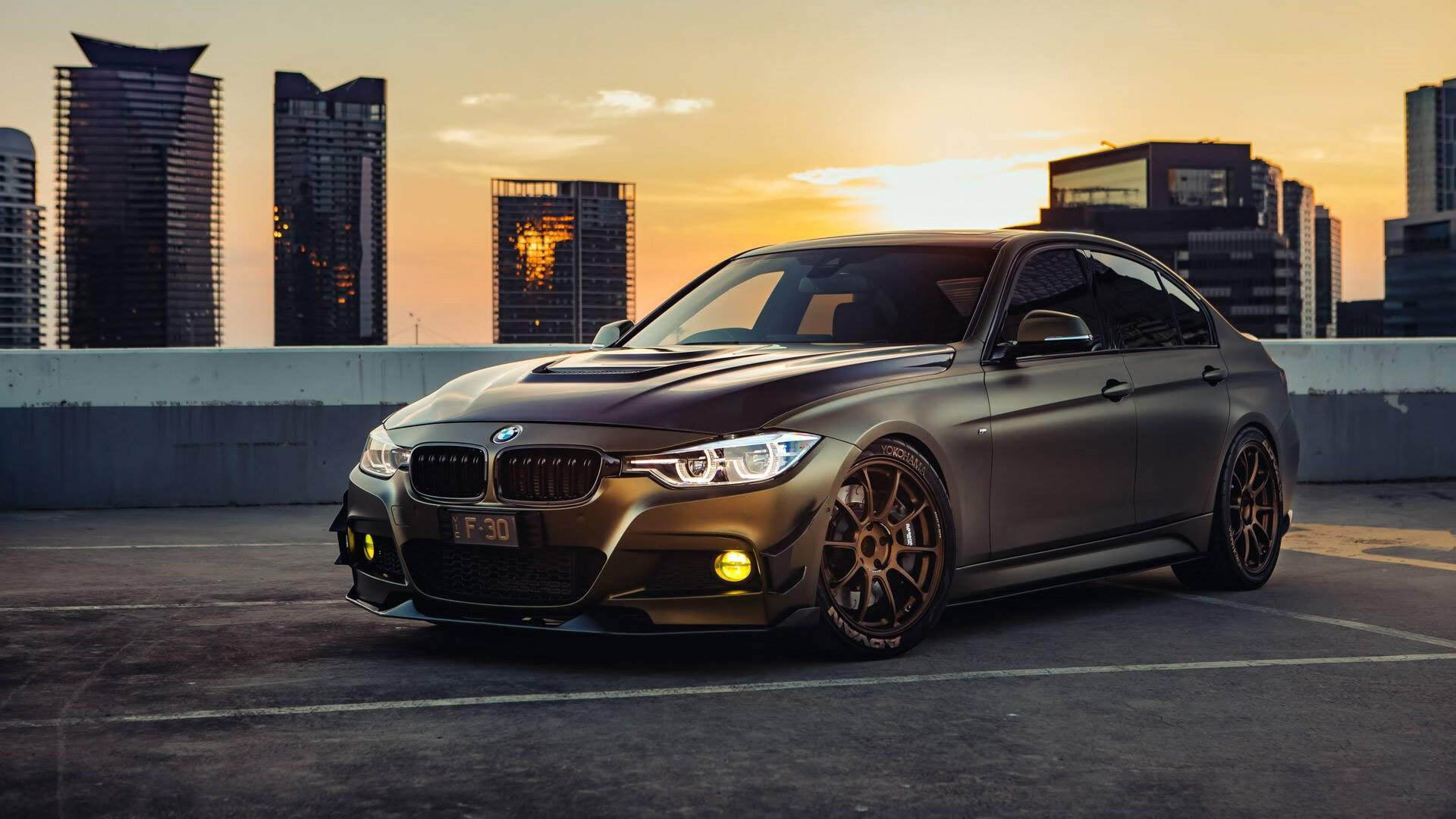 绿茵上的地缘棋局,当皮克在德甲争冠战中接管秘乌之战